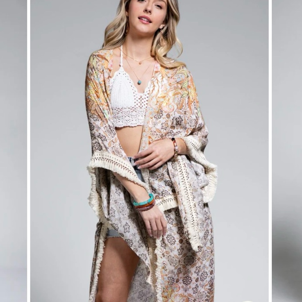 NWT Vici Floral Kimono Cover-Up - Picture 4 of 11